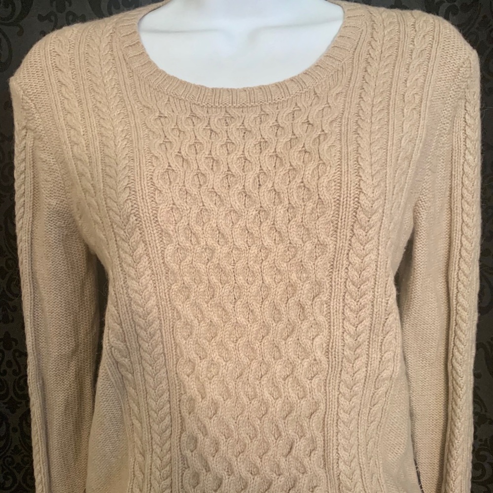 Tory Burch size XS knit sweater leopard print back